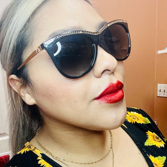 FINAL SALE 🔥Michael kors sunglasses - Picture 16 of 16